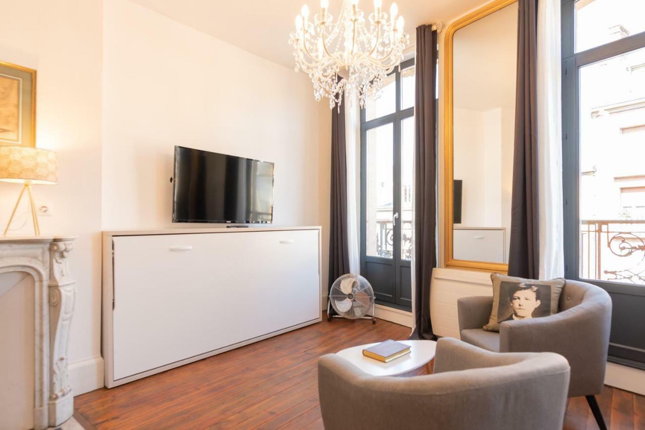 Suite Eugenie Charleville-Mézières Exterior foto
